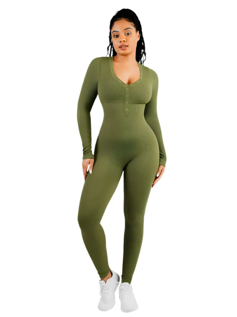 Модель у розмірі M/L.
Зріст: 170 см, ОГ: 97 см, ОТ: 75 см, ОС: 105 см