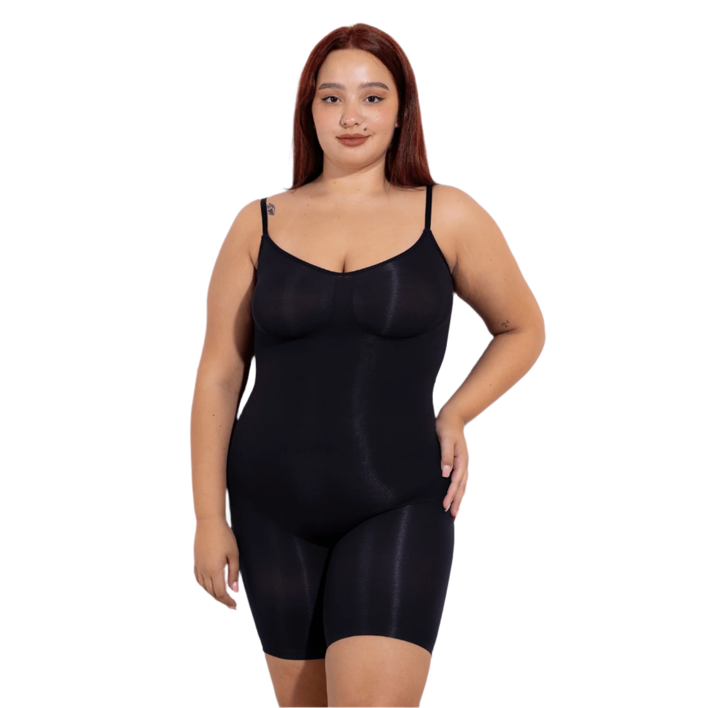 Модель у розмірі XL/XXL.
Зріст: 178 см, вага: 96 кг.