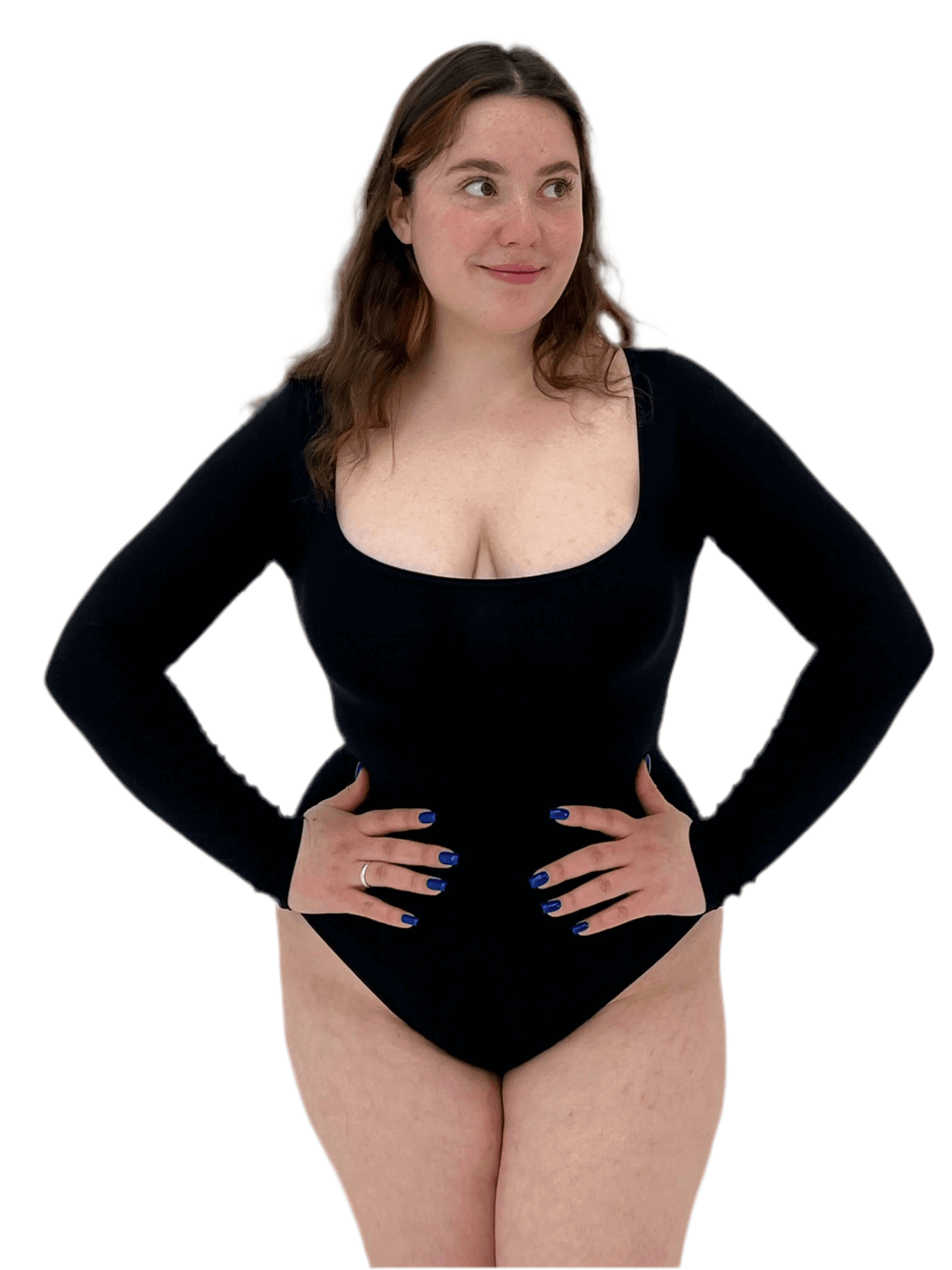 Модель у розмірі M/L.
ОГ: 103 см, ОТ: 85 см, ОС: 106 см