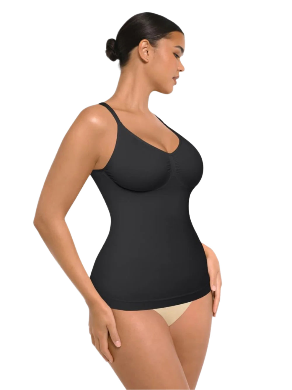 Модель у розмірі M/L.
ОГ: 89 см, ОТ: 76 см, ОС: 112 см